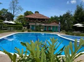 Finca Hotel Sol Y Luna、カラルカにあるエル・エデン国際空港 - AXMの周辺ホテル