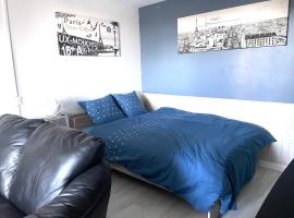 Studio cosy indépendant avec Jardin à Osny proche Cergy pontoise, appartement à Osny