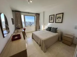 Estupendo apartamento junto a Plaza de España