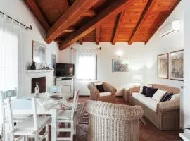 Villa caposchiera a 150m dal mare