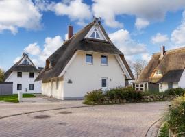 Haus Strandsegler unter Reet OFC 30, hotel with parking in Pepelow
