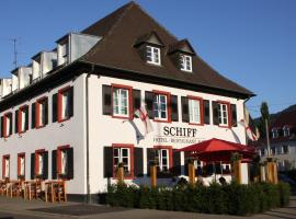 Gasthaus Schiff, hotel cerca de Estadio Schwarzwald, Freiburg im Breisgau