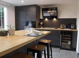 Jolie petit F2 dans maison