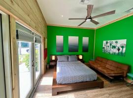 The Tatman Evergreen Suite, habitación en casa particular en Lake Alfred