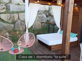 NidoGredos Cabañas Ecológicas de Diseño, Hotel in El Tiemblo