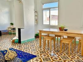 Flat In Tetouan City Centre Medina - NEW Dar Azhar, hotel v destinaci Tetuán