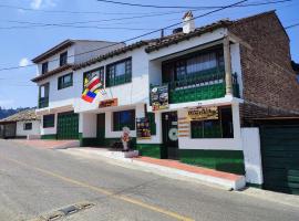 Restaurante y Hostal: De La Villa Pa Sumercé, hotelli kohteessa Monguí