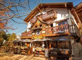 Cucu Haus Hostel