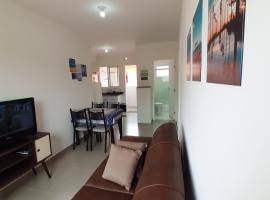 AP Bertioga - Praia Indaia - Wi-Fi 500 Mega, apartamento en Bertioga