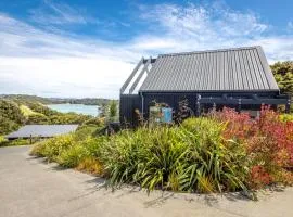 The Guest House at Te Whau Retreat