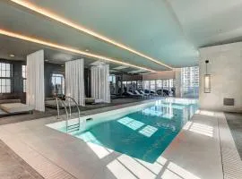 Luxury Downtown Escape Pool & Free Parking