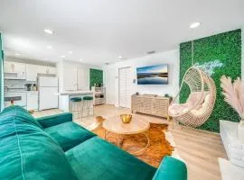 Palm Wave Says - No Extra Fees - Designer Inspired