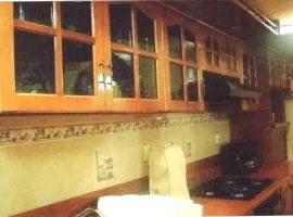 Casa de 3 pisos equipada