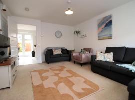 De Haia Road 3BR House Newport, hotelli kohteessa Rogerstone