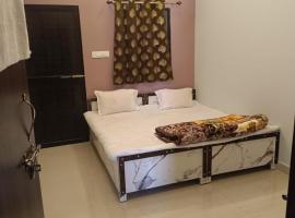 Mahakal tirth home stay, hotel in Ujjain