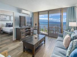 Direct Oceanfront—Fully remodeled—Sleeps 6, hotel in Wailuku