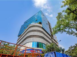 The Azure, hotel near Chhatrapati Shivaji International Airport Mumbai - BOM, Mumbai