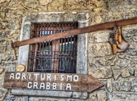 Agriturismo Grabbia、Grumoのファームステイ