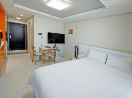 Daegu Dongseongro Star B&B business hotel, hotel en Daegu