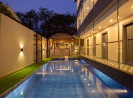 The Porto by lagom , Anjuna, vagator beach, hotell i Vagator