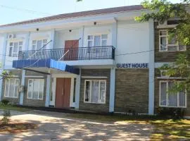Lutjanus Guest House