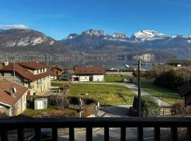 Charmant duplex a deux pas du lac, hôtel à Sévrier