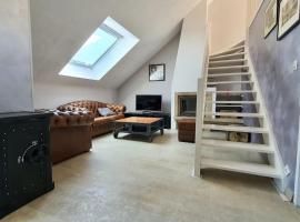 Charmant duplex a deux pas du lac, ξενοδοχείο σε Sévrier