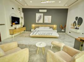 Luxury Suites – hotel w mieście Parakou