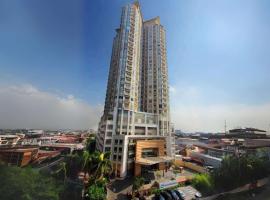 Best Western Mangga Dua Hotel & Residence, hotel cerca de Centro comercial Mangga Dua Square, Yakarta