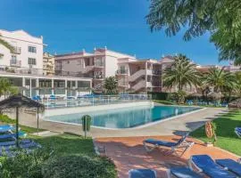 Luz Casas - St James 116, 2Bed/2Bath, Air Con, Shared Pool, Sea View