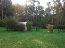 Küstenwald - Ferienzimmer kleiner Eikkater 8, sted med privat overnatting i Müritz