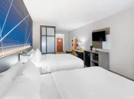 Comfort Suites