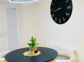 Mo Apartment
