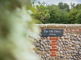 The Old Dairy, pet-friendly hotel in Holt