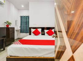 OYO Stay Happy, hotel i Pedda Ambarpet