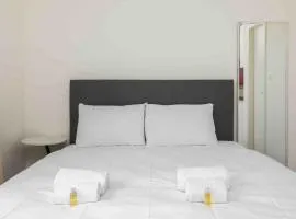 Urban Oasis with Queen Bed and View BE-43