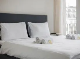 Urban Oasis with Queen Bed and View BE-24