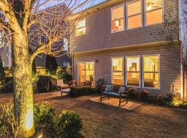 Family Fun Entire 4BR Private Home I-85 Access, hotel i Duluth