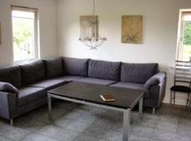 Billund countryside Appartement, apartment in Give