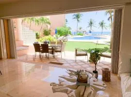 Beachfront Breathtaking Views Puerto Aventuras