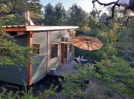 Cabaña entre Bosque y Cordillera, хотел в Лонкимай