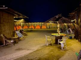 Pepon Surf Camp, отель в городе Манкора