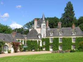 Château du Plessis - Anjou บีแอนด์บีในLa Jaille-Yvon