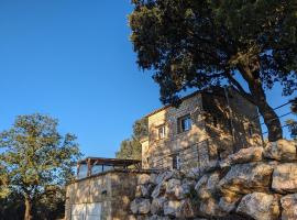 Le grand chêne vert - Bagnols-sur-Cèze, ξενοδοχείο σε Bagnols-sur-Cèze