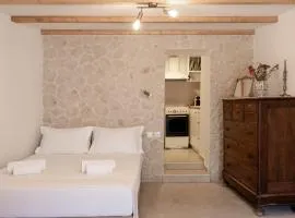 Mountain Mini Suite
