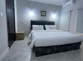 Plot 100, hotel a Lagos
