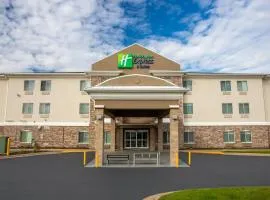 Holiday Inn Express & Suites Clinton by IHG