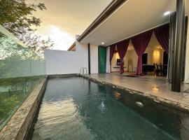 Private Pool Selangor Puchong Cyberjaya Putrajaya, hotel v destinaci Pučong