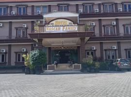 Hotel Nascar Famili, hotel v destinácii Palangkaraya
