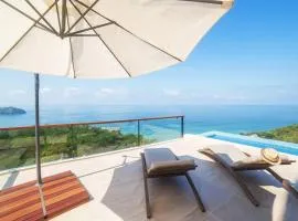 Villa Surya -6 BDRM, Breathtaking Ocean View, pool